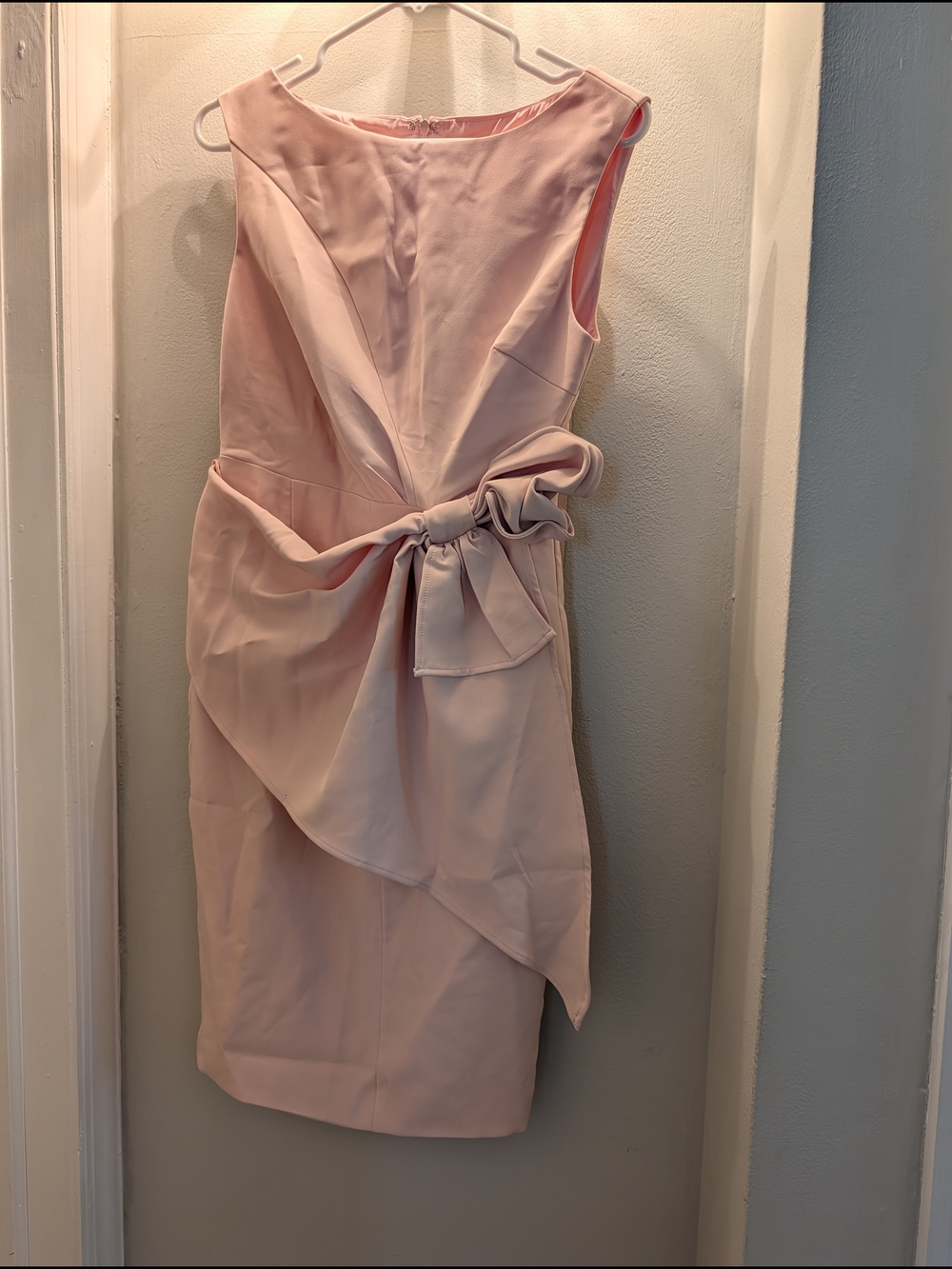 Bow-Accent Sleeveless Midi Dress in Light Pink